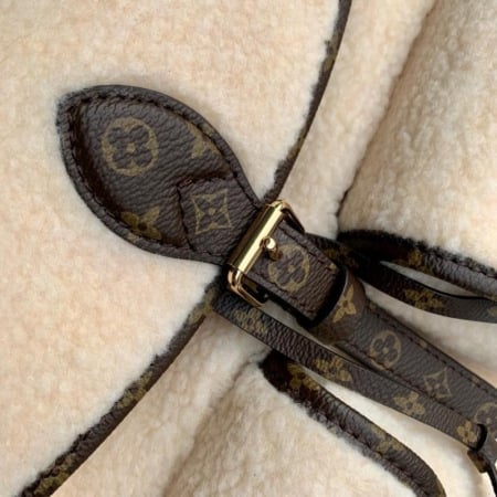 حقيبة ظهر لويس فيتون - جلد الغنم