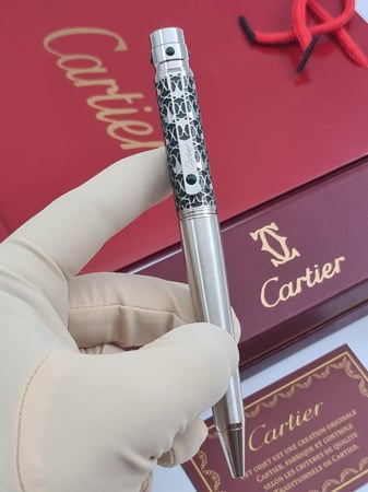 قلم كارتير Cartier