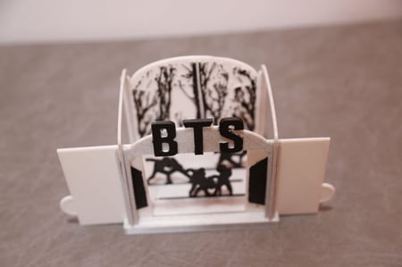 مجسم مسرح BTS ديكوري – تصميم ثلاثي الأبعاد