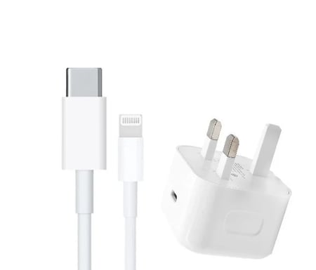 عرض 2 شواحن و 2 سماعات P9