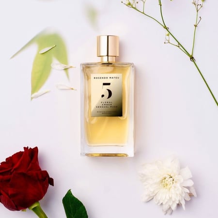 عطر روسيندو