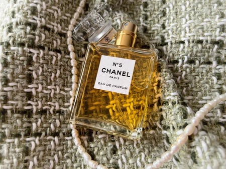 عطر شانيل No5 او دو بارفيوم نسائي 100 مل(تستر)