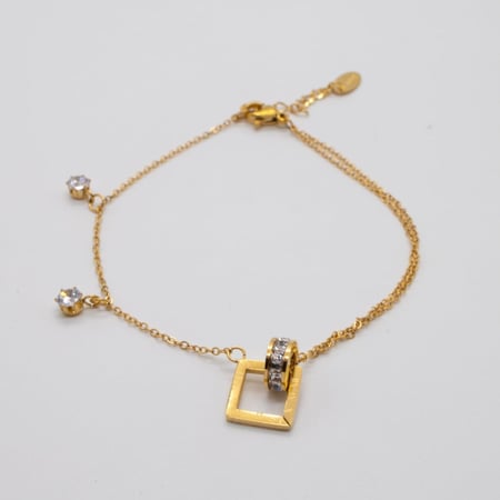 خلخال ذهبي من ماركة فايلت