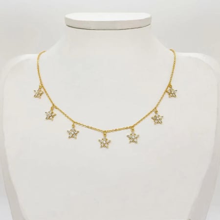 تشوكر زركون ذهبي من ماركة فايلت