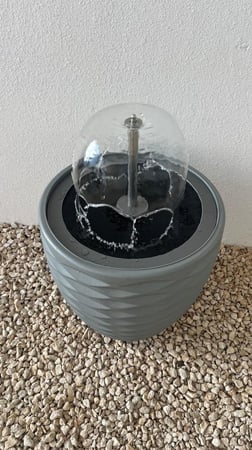 نافورة متنقلة جاهزة كروية مع الحوض