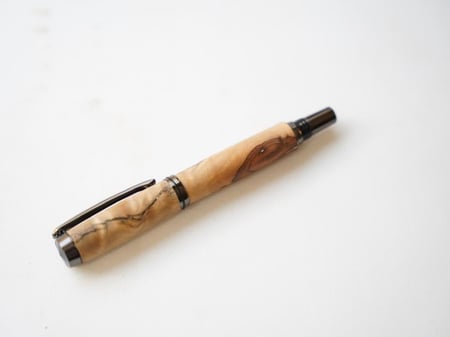 قلم العتم العماني