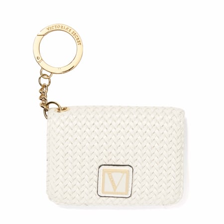 كارد هولدر لون لؤلؤي مع ميداليه ومساحه للكاش من فكتوريا سيكرت مع الكيس