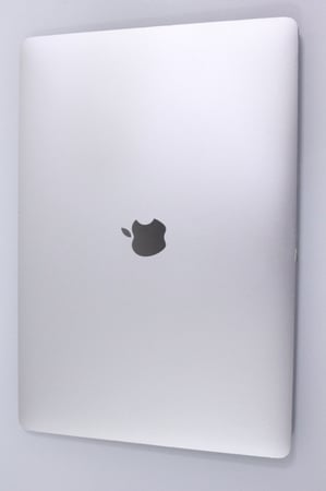 شاشة ماك بوك برو