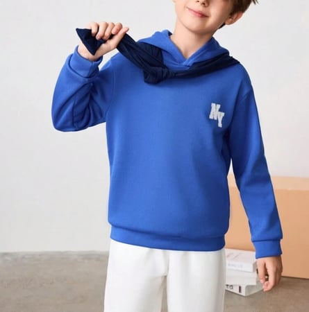 بلوفر اولاد ازرق