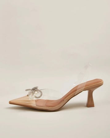 كعب عالي مزخرف مفتوح