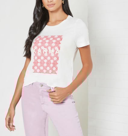 تي شيرت مطبوع أبيض