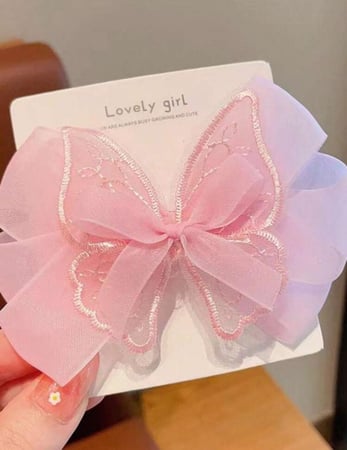 مشبك شعر فراشة