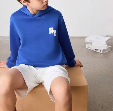 بلوفر اولاد ازرق