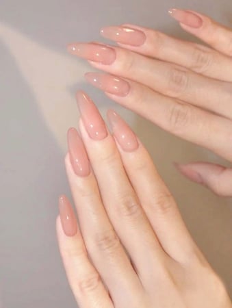 اظافر صناعية 24 قطعه مع شريط لاصق