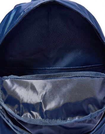 شنطة ظهر بوما كلاسيكية