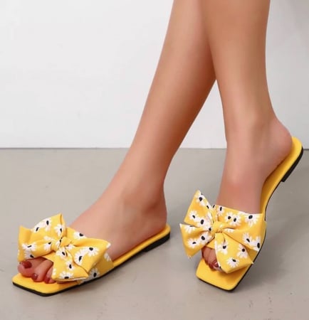 صندل مريح اصفر