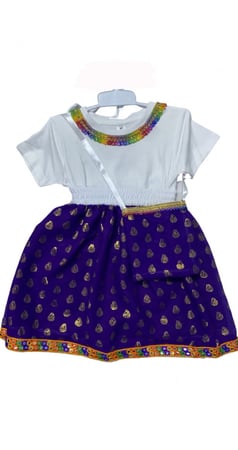 طقم تنوره وبلوزه للاطفال