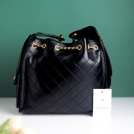 شنطة شانيل نانو كويلتد لارج C104