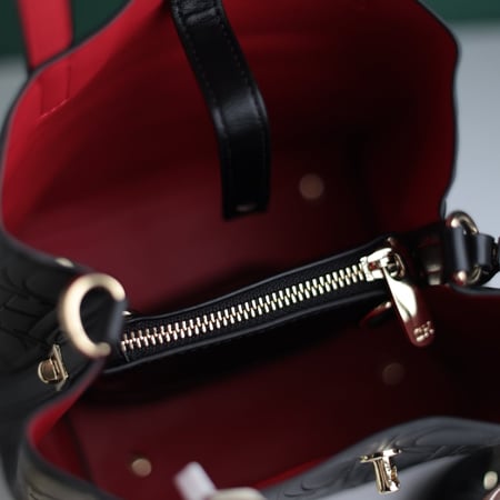 شنطة سي اتش كارولينا CH114