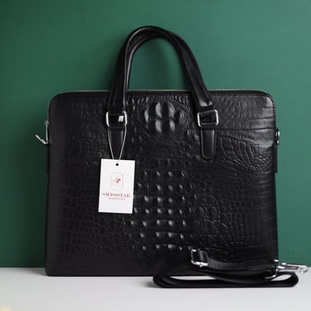 شنطة لاكوست لابتوب LA104