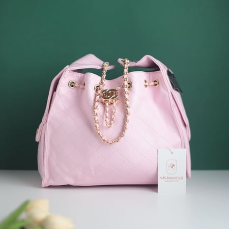 شنطة شانيل نانو كويلتد لارج C104