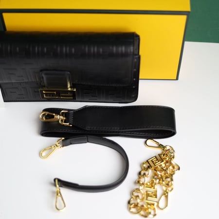 فندي باجيت F104