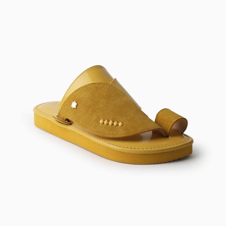 حذاء  سعودي مودرن باللون الأصفر 8th Collection