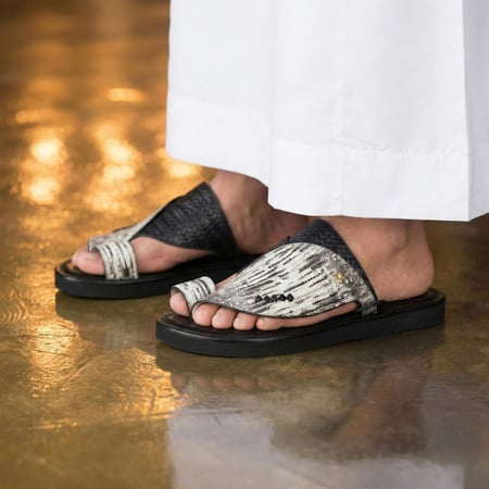 حذاء  سعودي مودرن نقشات متعددة 8th Collection