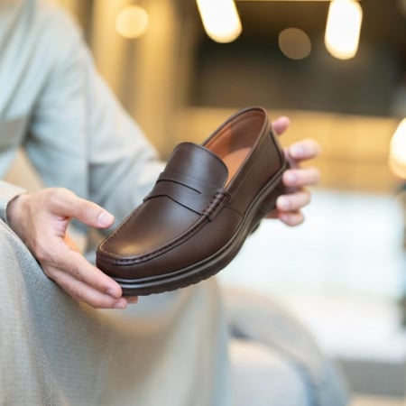 حذاء (DAILY) Comfort جلد بقر طبيعي باللون البني