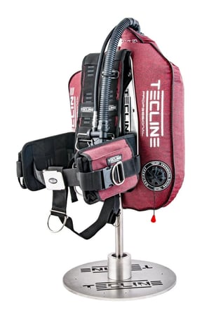 جاكيت BCD (RED KEVLAR)بسعة 35 LB