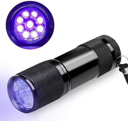 كاشف فطريات LED (ميني) بإضاءة فوق بنفسجية للقطط والكلاب