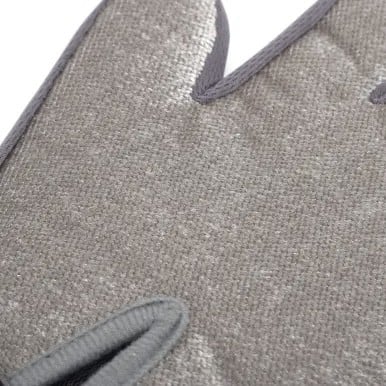 قفاز سيلكون للحيوانات الاليفة