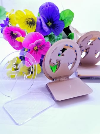 درزن استاند اكريلك مواليد