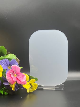 لوح اكريلك زوايا مقوسه ( 10 * 15 سم )