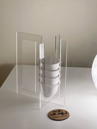 استاند اكريلك حامل الفناجين