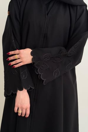 عباية ندى