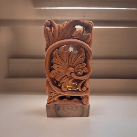 عود طبيعي فاخر بخور مميز مباخر  يدوية فاخرة و مباخر خشب مكاتب نحت يدوي