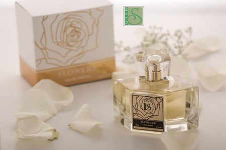 عطر flowers