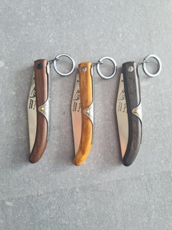 مطوى ابو شوكة اوركس خشبي كاربون ستيل