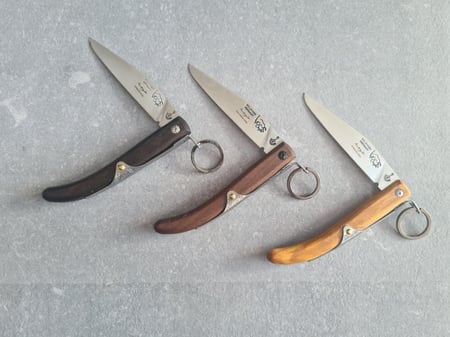 مطوى ابو شوكة اوركس اسود كاربون ستيل