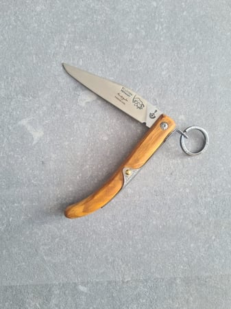 مطوى ابو شوكة اوركس خشبي كاربون ستيل