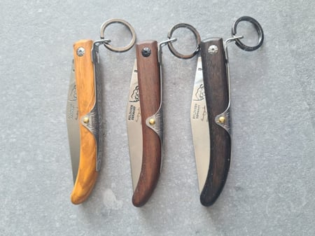 مطوى ابو شوكة اوركس خشبي كاربون ستيل