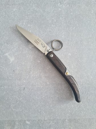 مطوى ابو شوكة اوركس اسود كاربون ستيل