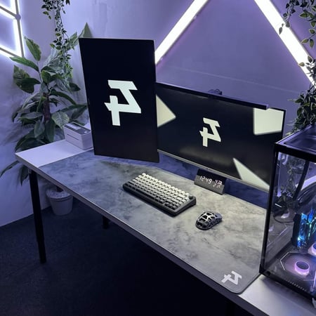 ماوس باد قراي المطوّر 3XL – (الإصدار المحدود) MousePad Gray (LIMITED WHITE EDITION 2026)