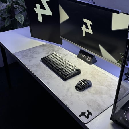 ماوس باد سنو المطوّر 2XL – (الإصدار المحدود) MousePad Snow (LIMITED WHITE EDITION 2026)