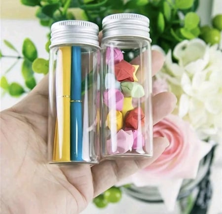 قطعة زجاجية شفافة بغطاء المنيوم سعة 15 مل لحفظ طعام الأسماك ولتقديمها في المناسبات