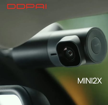 داش كام ثلاثية DDPAI Z60 - 4K أمامية + خلفية + داخلية + ذاكرة( ١٢٨ ) + كيبل فيوزات dashcam