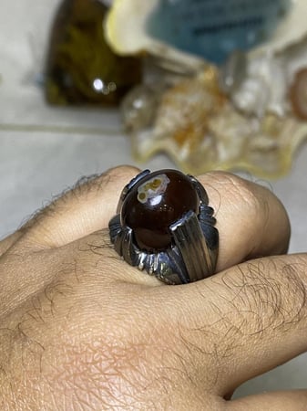 خاتم فضه عيار ٩٩٩ بحجر عقيق يماني  صياغة زنجان الرفاعي