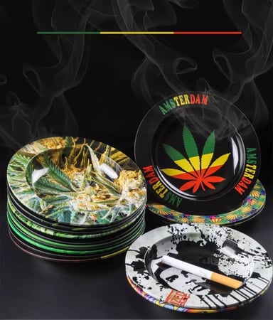 طفاية سجائر باشكال متعددة