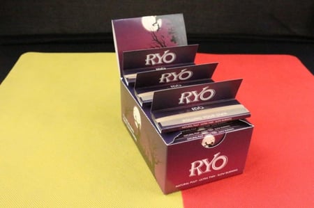 ورق لف ريو بني وسط ، RYO Rolling Paper
